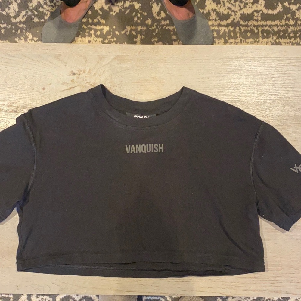 Vanquish crop top